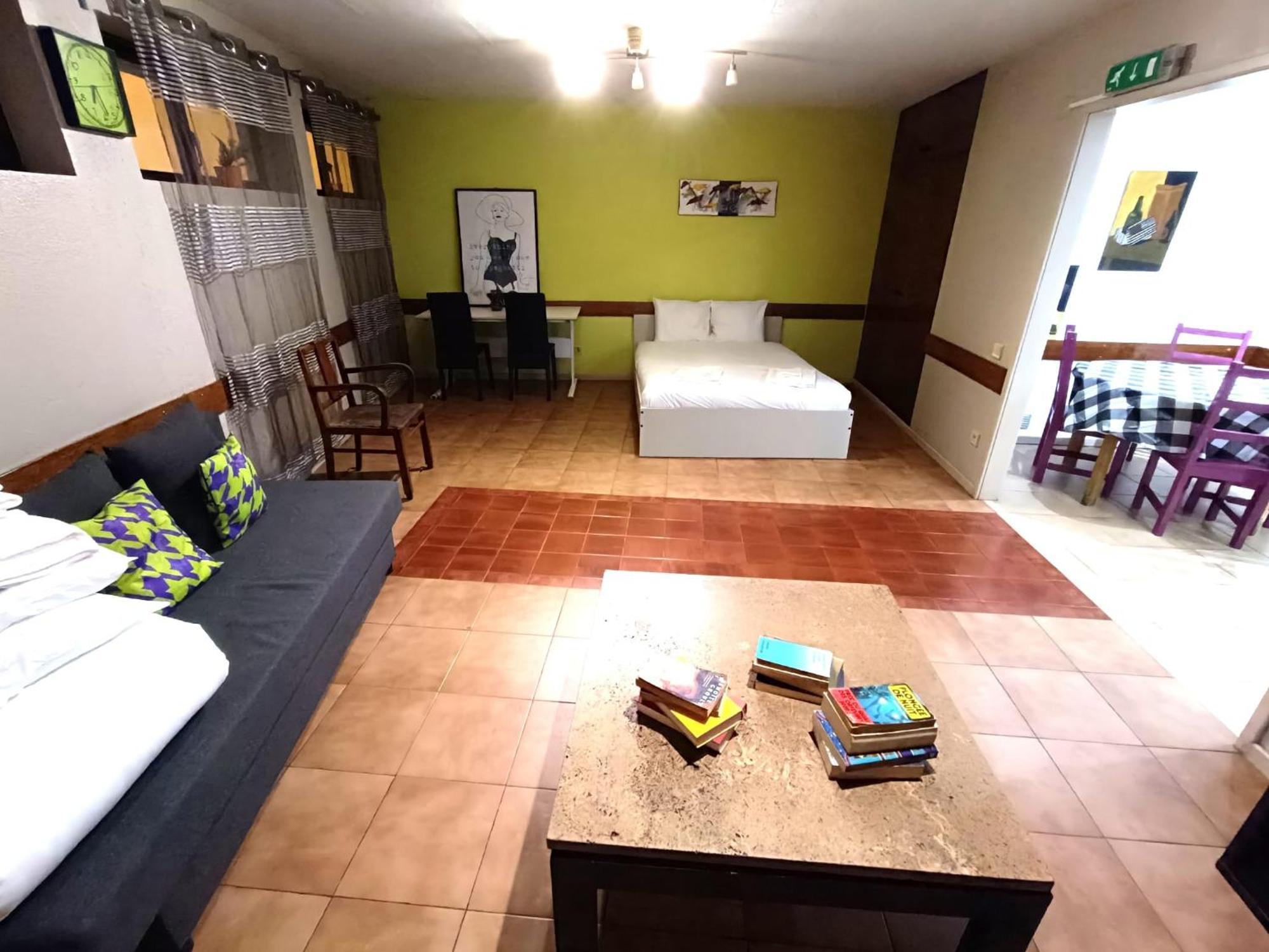 Spacious Economic Center Porto Flat מראה חיצוני תמונה